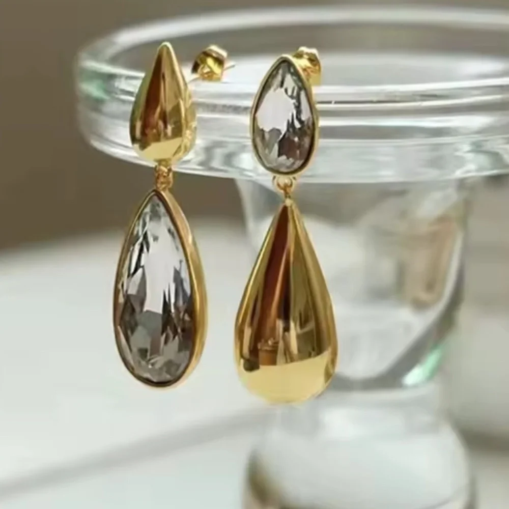 Golden Teardrop Luxe Earrings - Picture 5 of 6